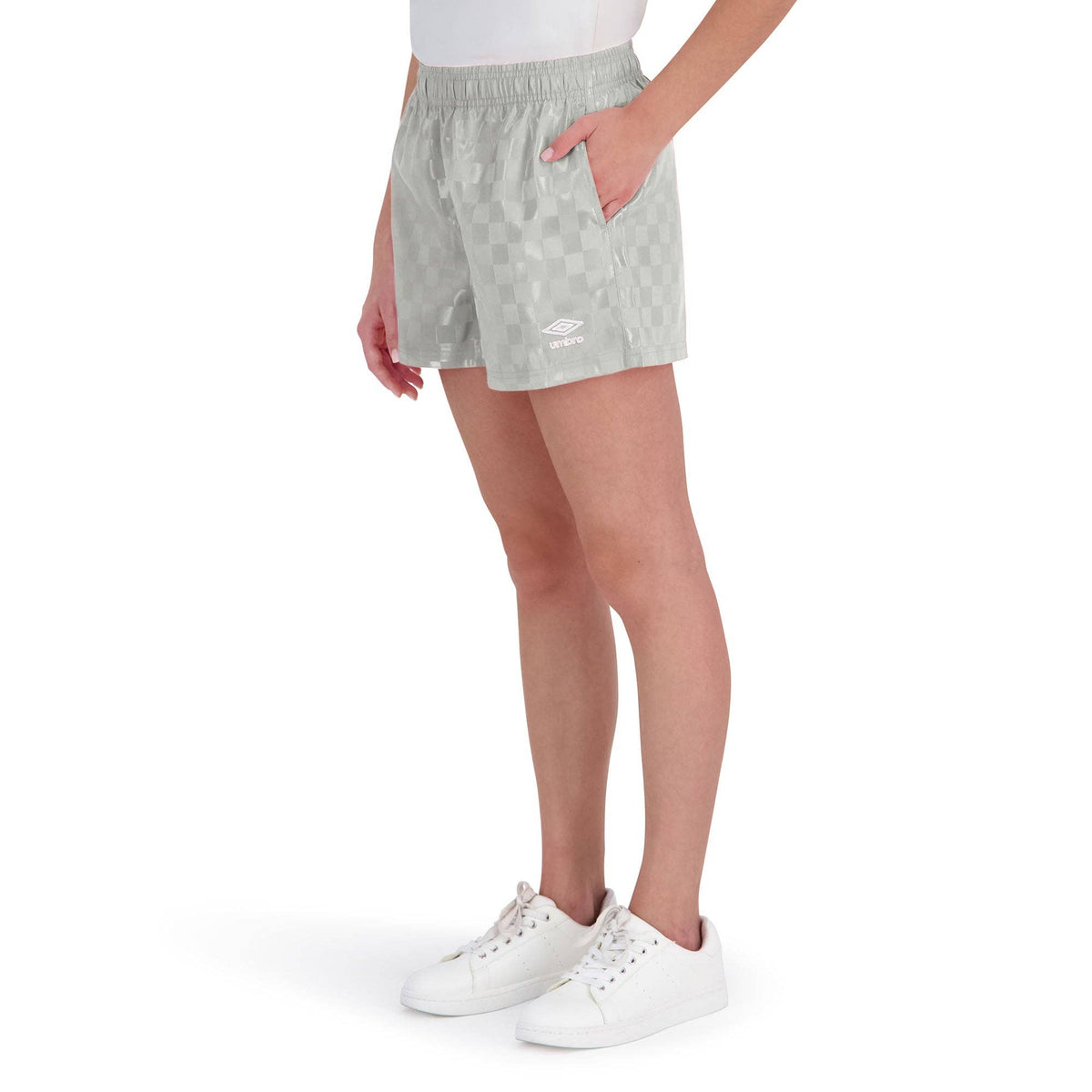 Umbro junior's checkered athletic short, light grey