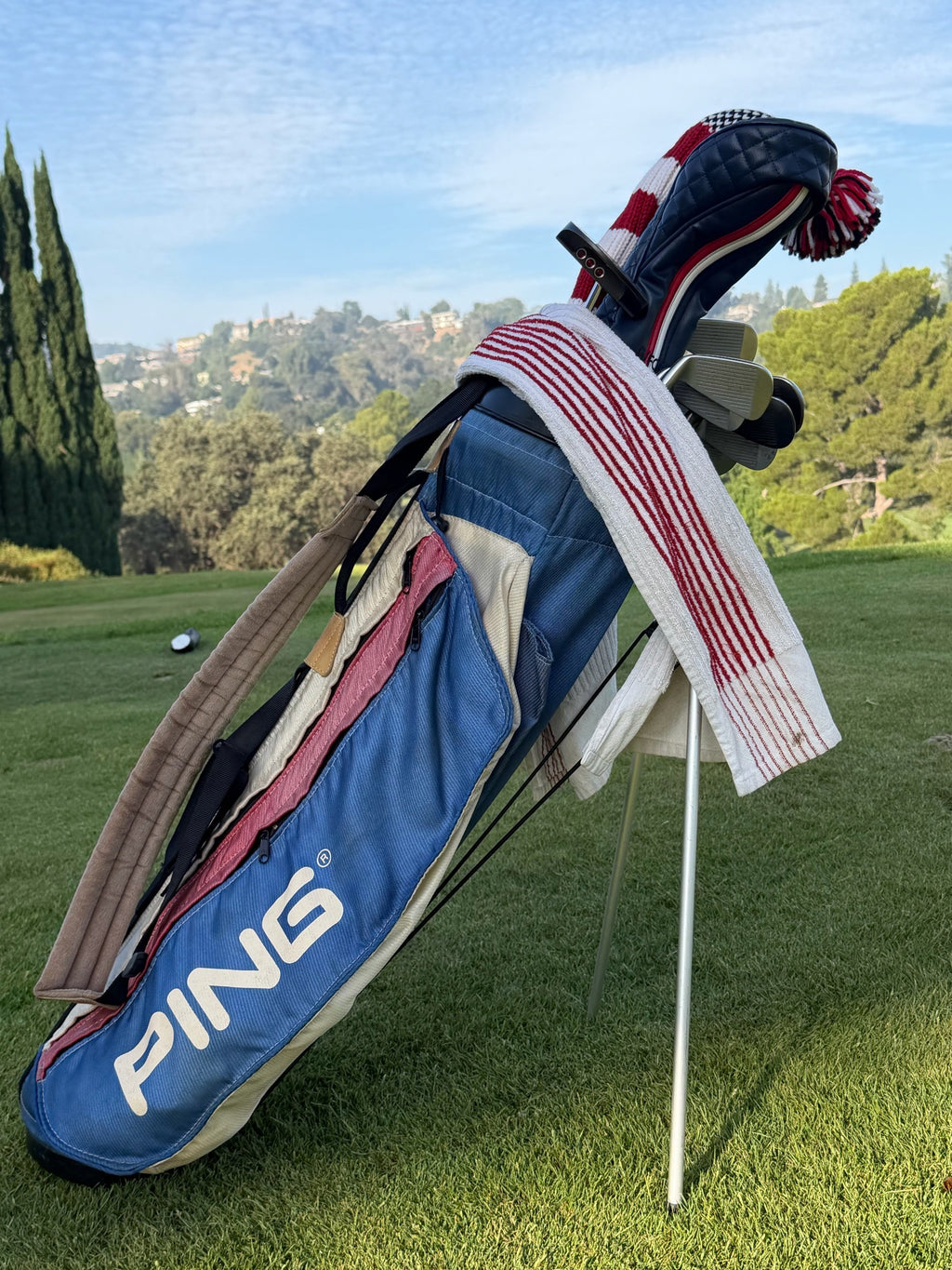Original Ping Karsten Red White Blue Single Strap Carry Bag
