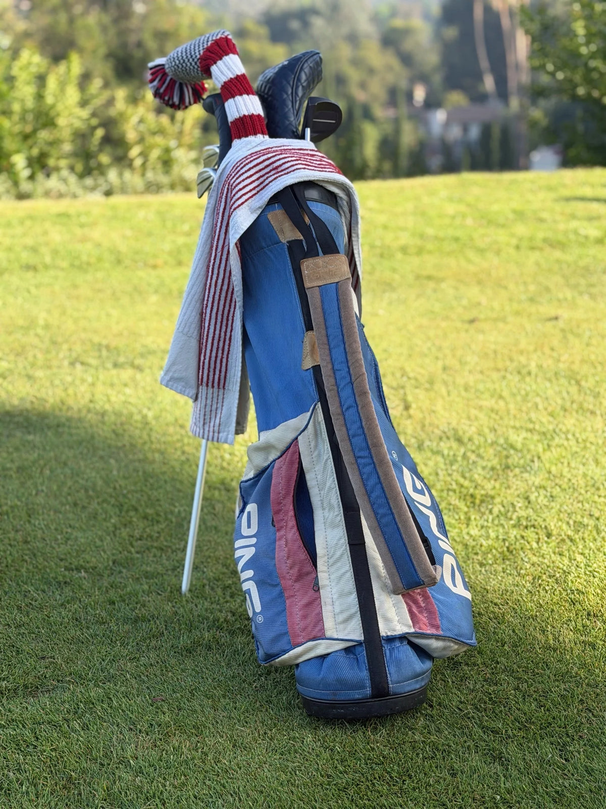 Original Ping Karsten Red White Blue Single Strap Carry Bag